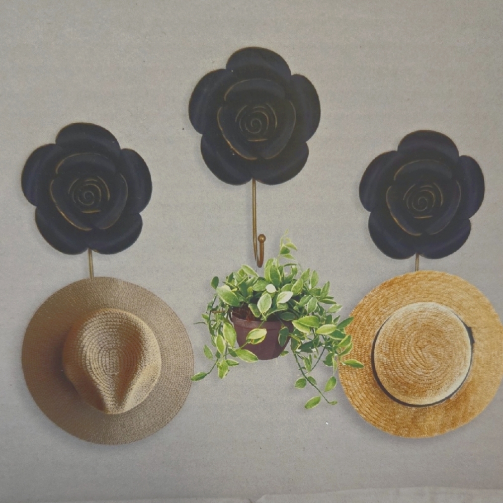 3 Black Rose Wall Hooks In Gold Accent